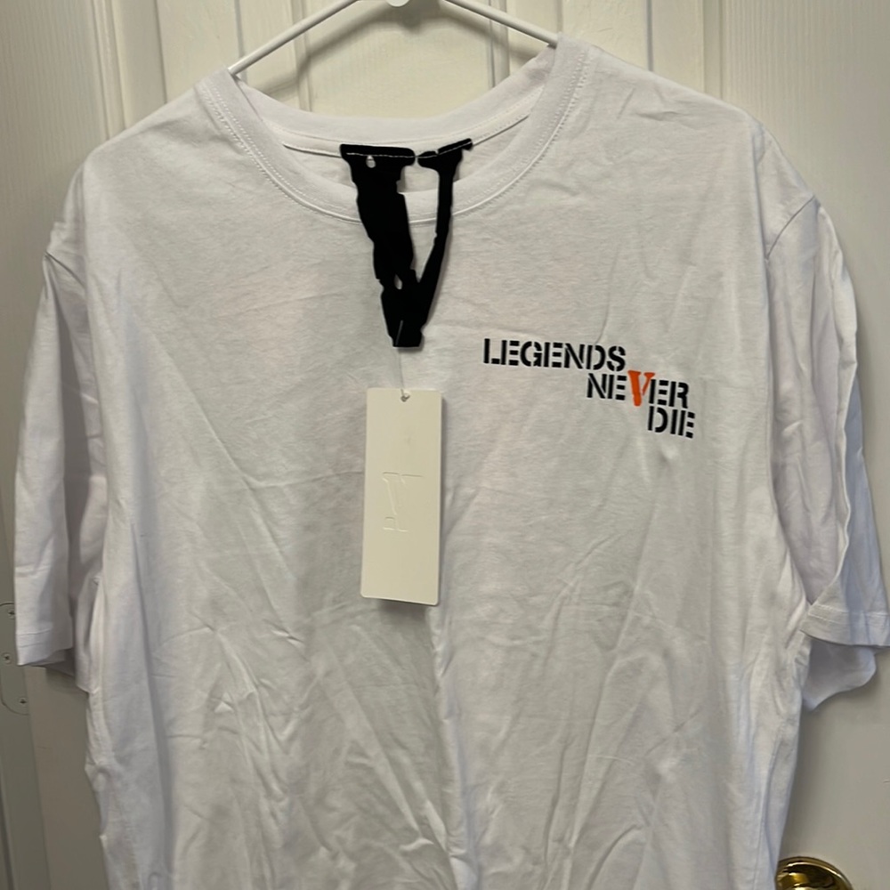 Mens authentic VLONE Legends never die tee. XL. New w tags